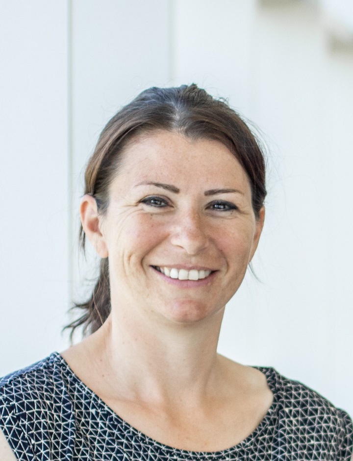 Frau Sabine Keppler-Hansen